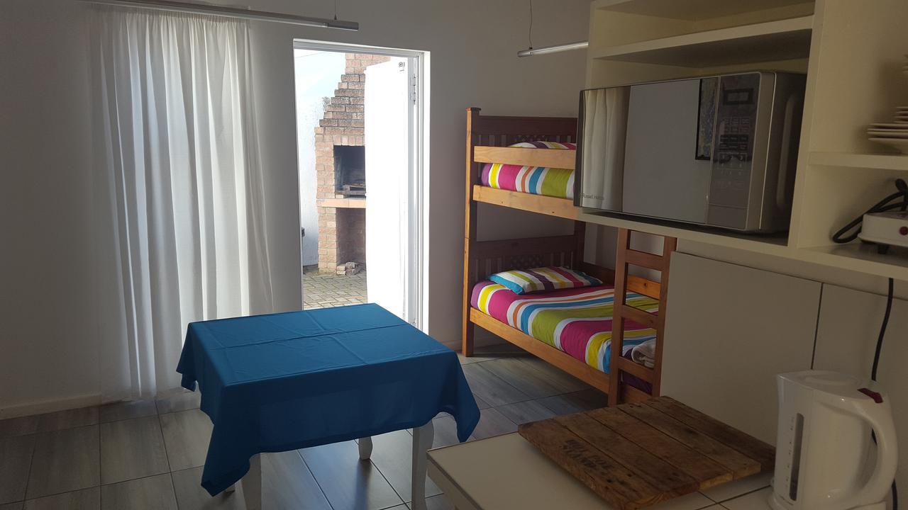 Blu Bed & Breakfast Port Elizabeth Exterior foto